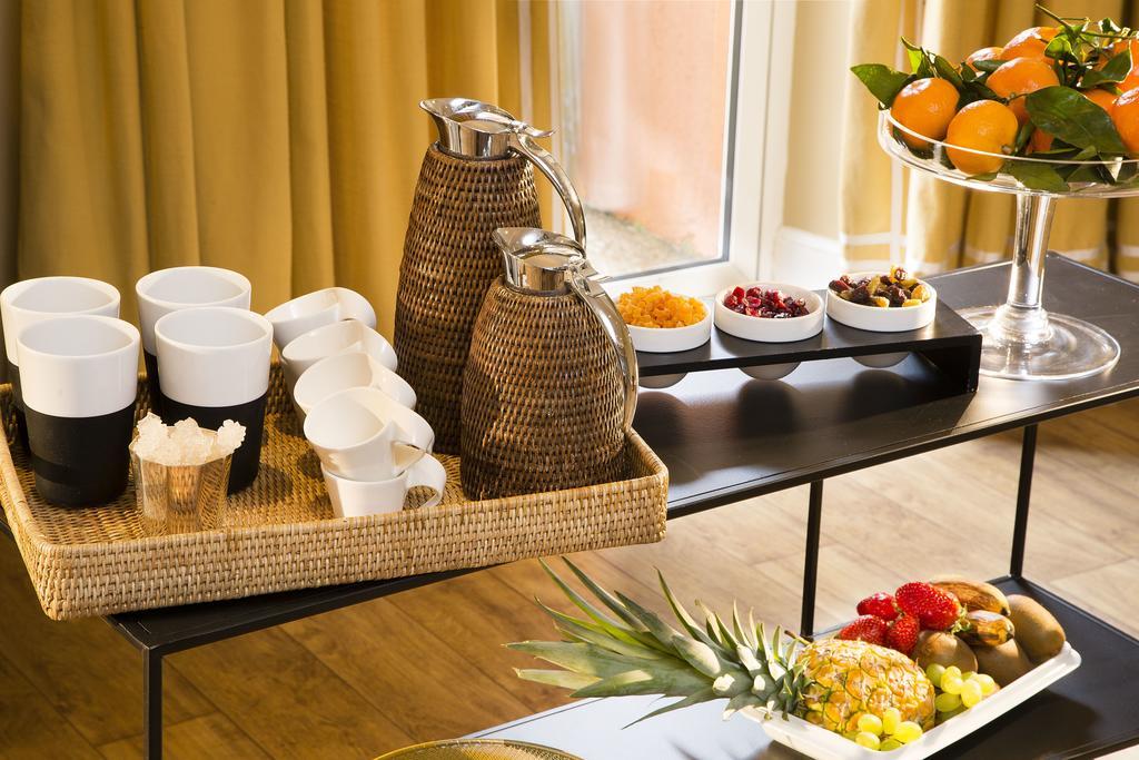 Hotel De France Angerville  Εξωτερικό φωτογραφία